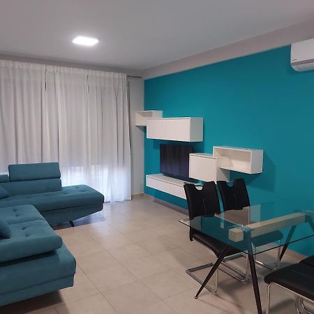 K2 Home - 6Th Floor Tirana Bagian luar foto